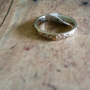 Varied details ring
